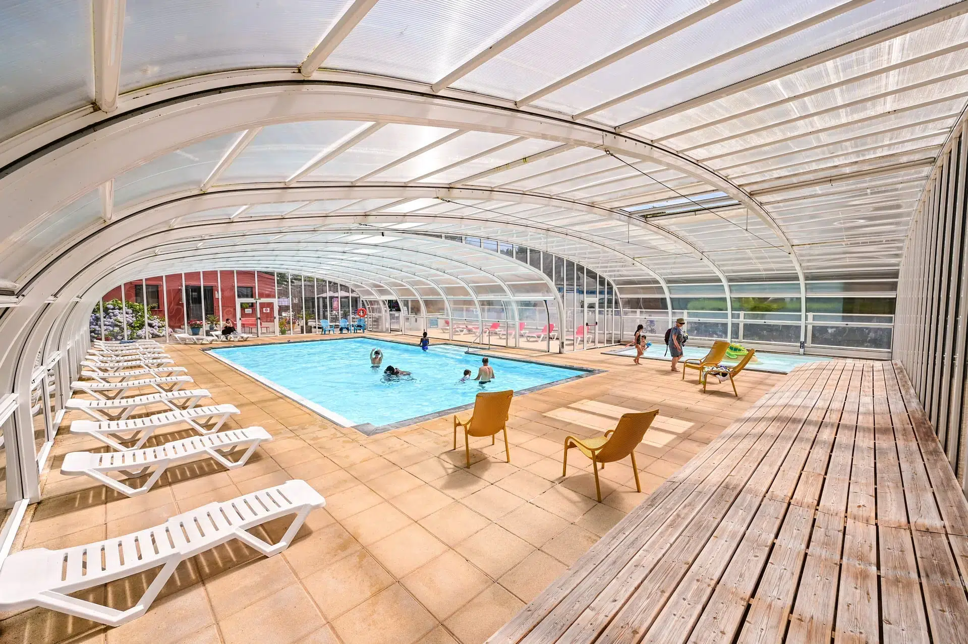 camping avec piscine chauffee dans le golfe du morbihan